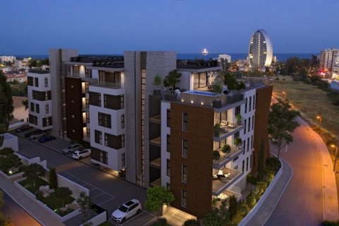 3 bedrooms Apartment in Limassol, Cyprus No. 38699