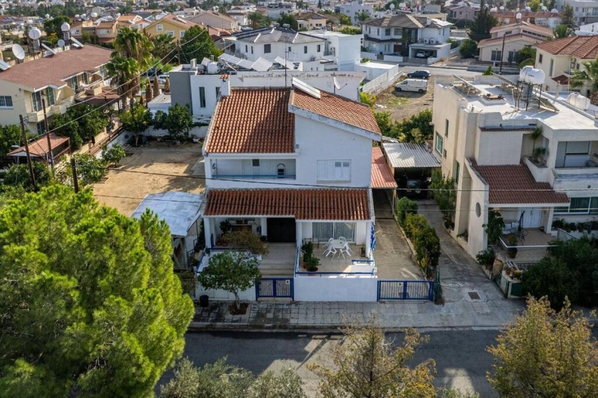 238m2 Villa in Nicosia, Cyprus No. 37914