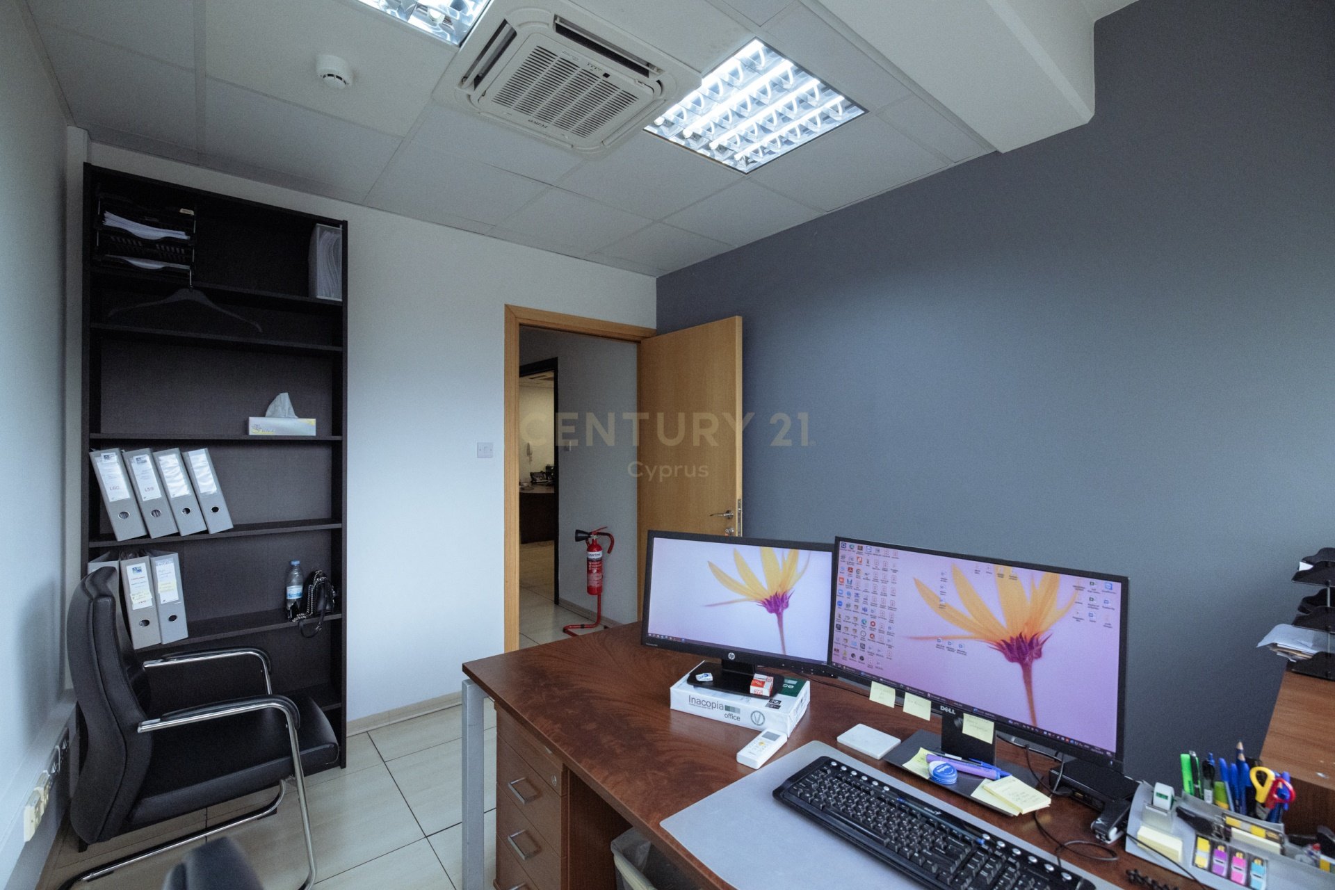800m2 Local comercial en Limassol, Chipre No. 54120