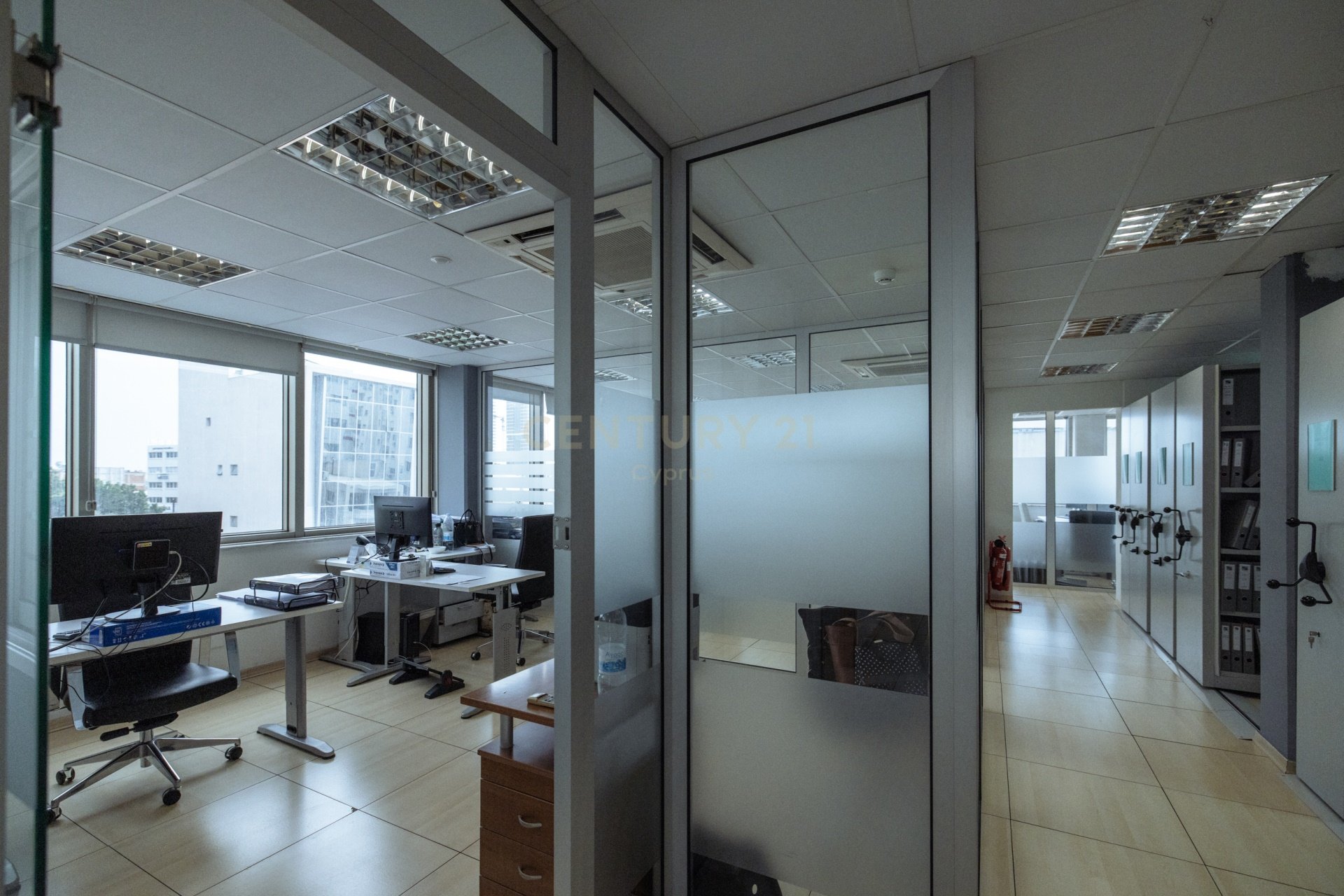 800m2 Local comercial en Limassol, Chipre No. 54120