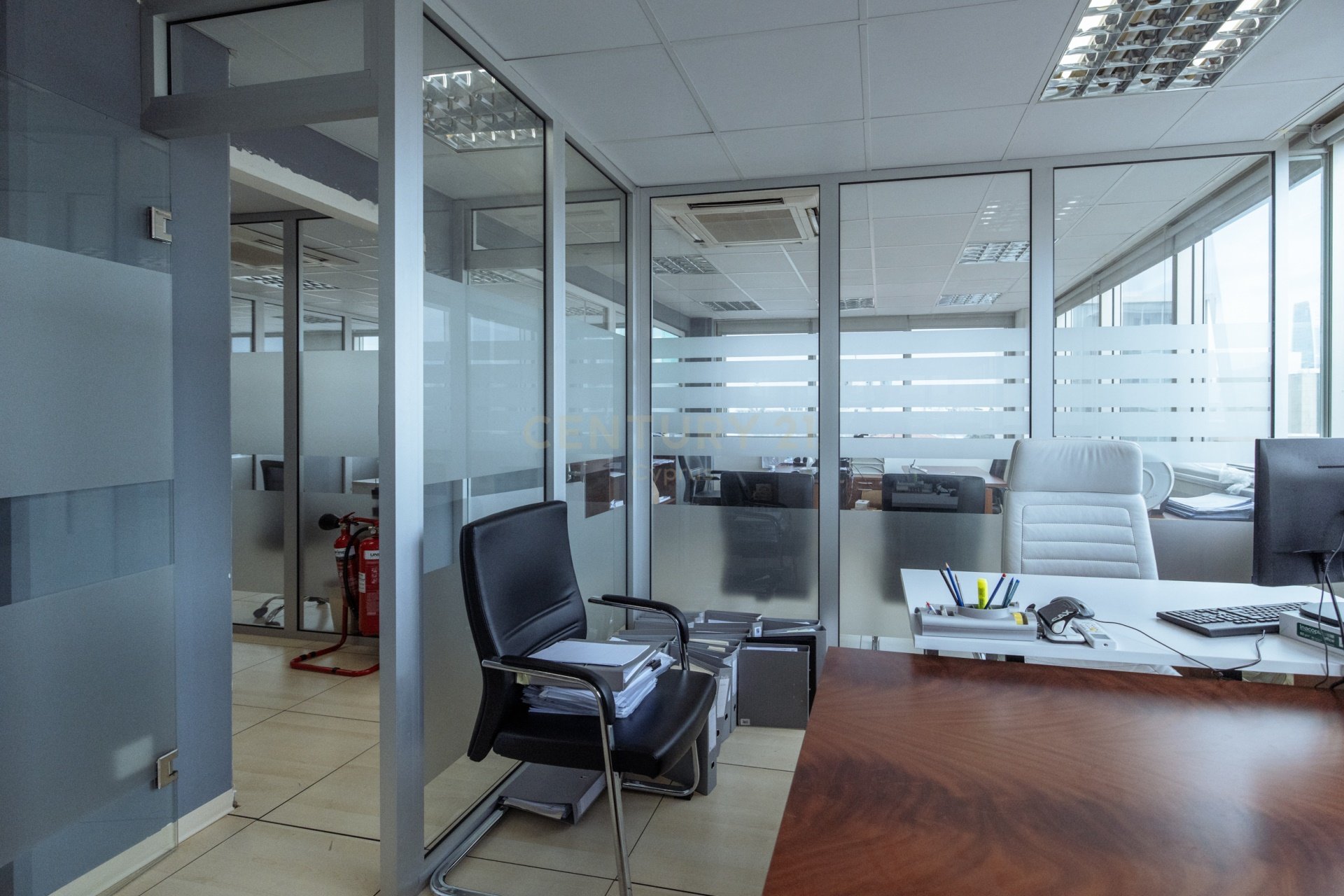 800m2 Local comercial en Limassol, Chipre No. 54120
