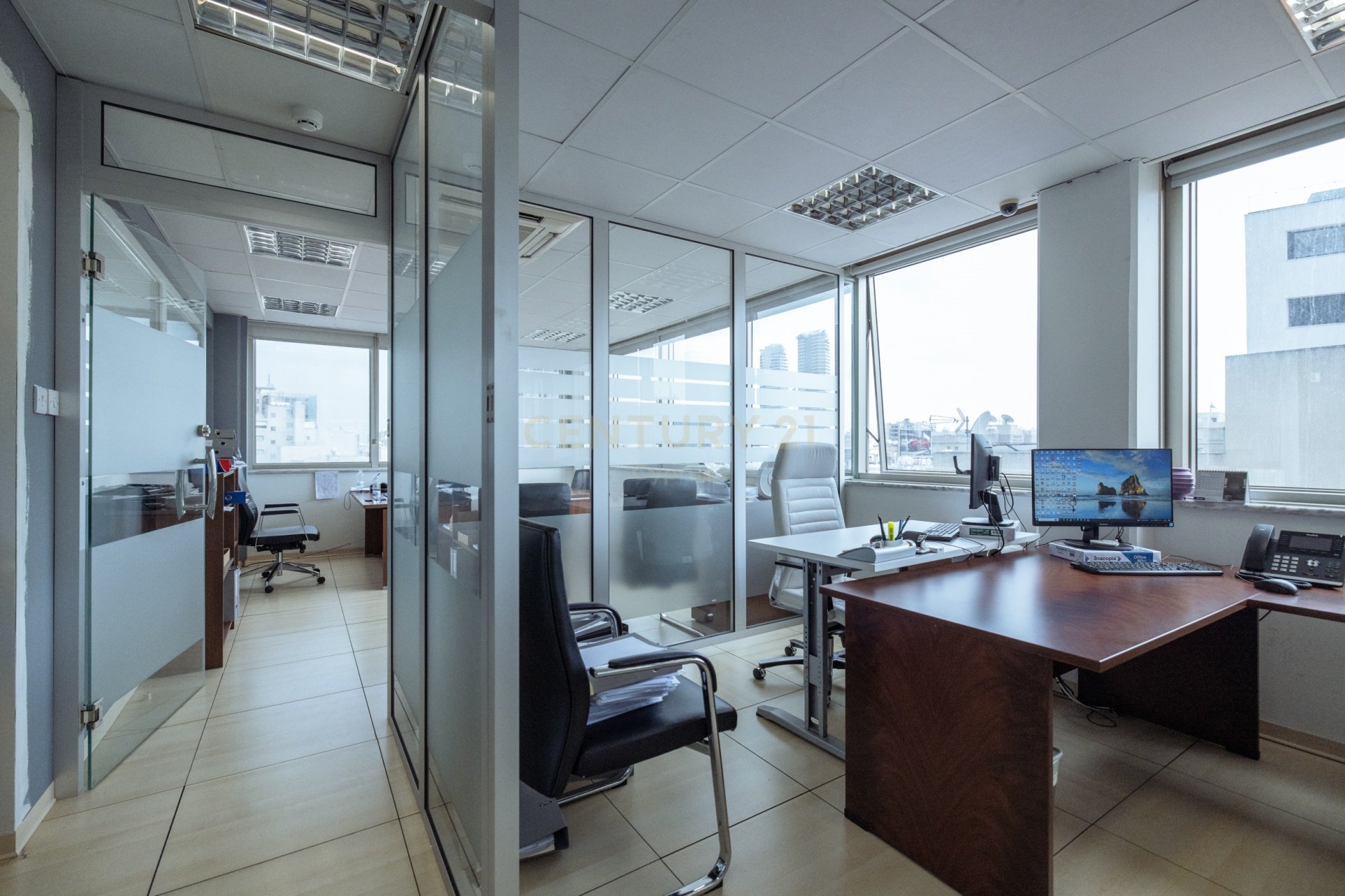 800m2 Local comercial en Limassol, Chipre No. 54120
