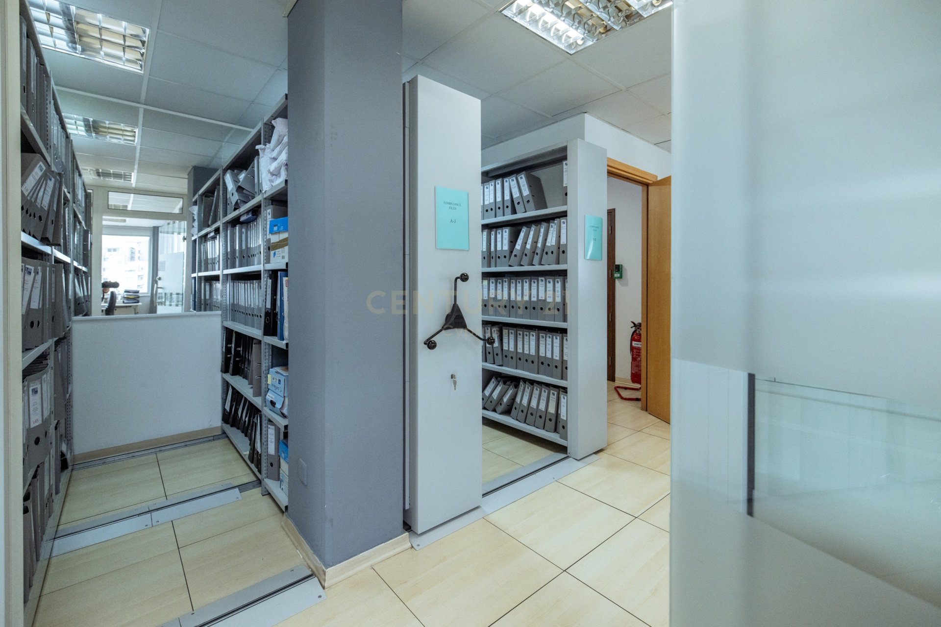 800m2 Local comercial en Limassol, Chipre No. 54120