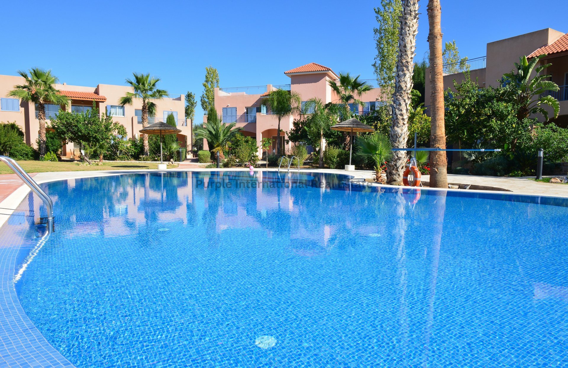 10 chambres Propriété commerciale à Mandria, Paphos, Chypre No. 37606