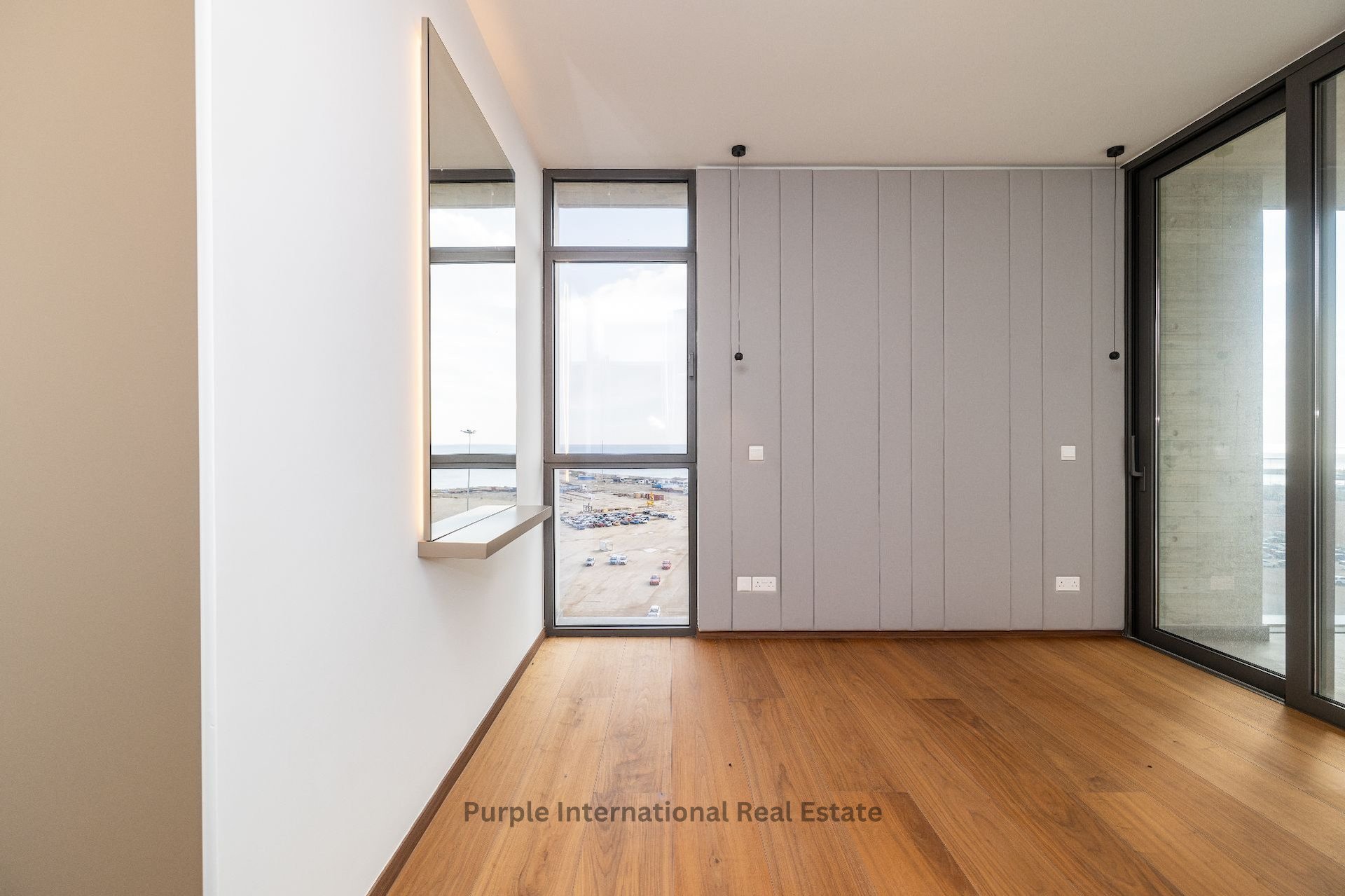 3 bedrooms Apartment in Larnaca, Larnaka, Cyprus No. 8439