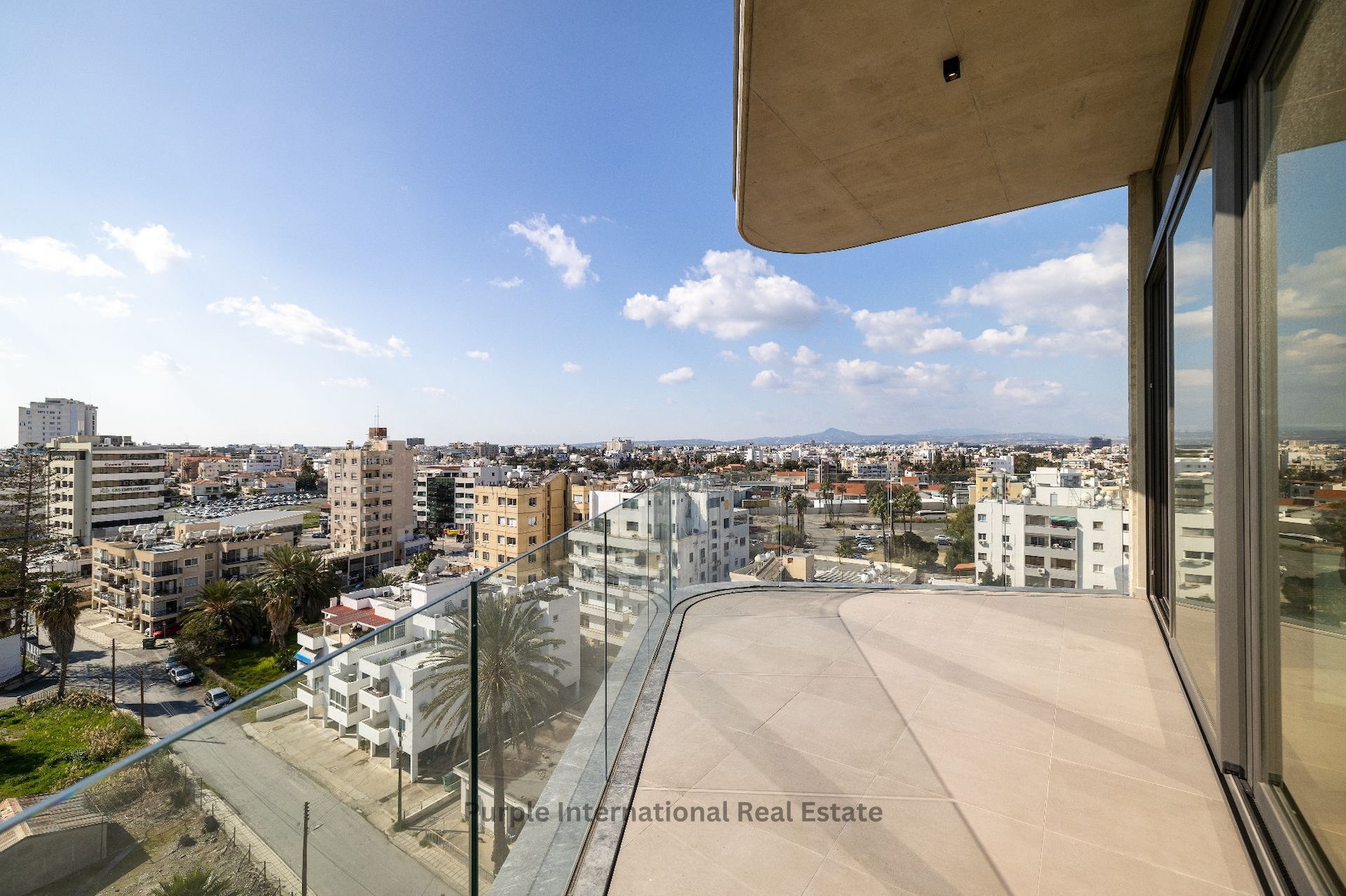 3 bedrooms Apartment in Larnaca, Larnaka, Cyprus No. 8439