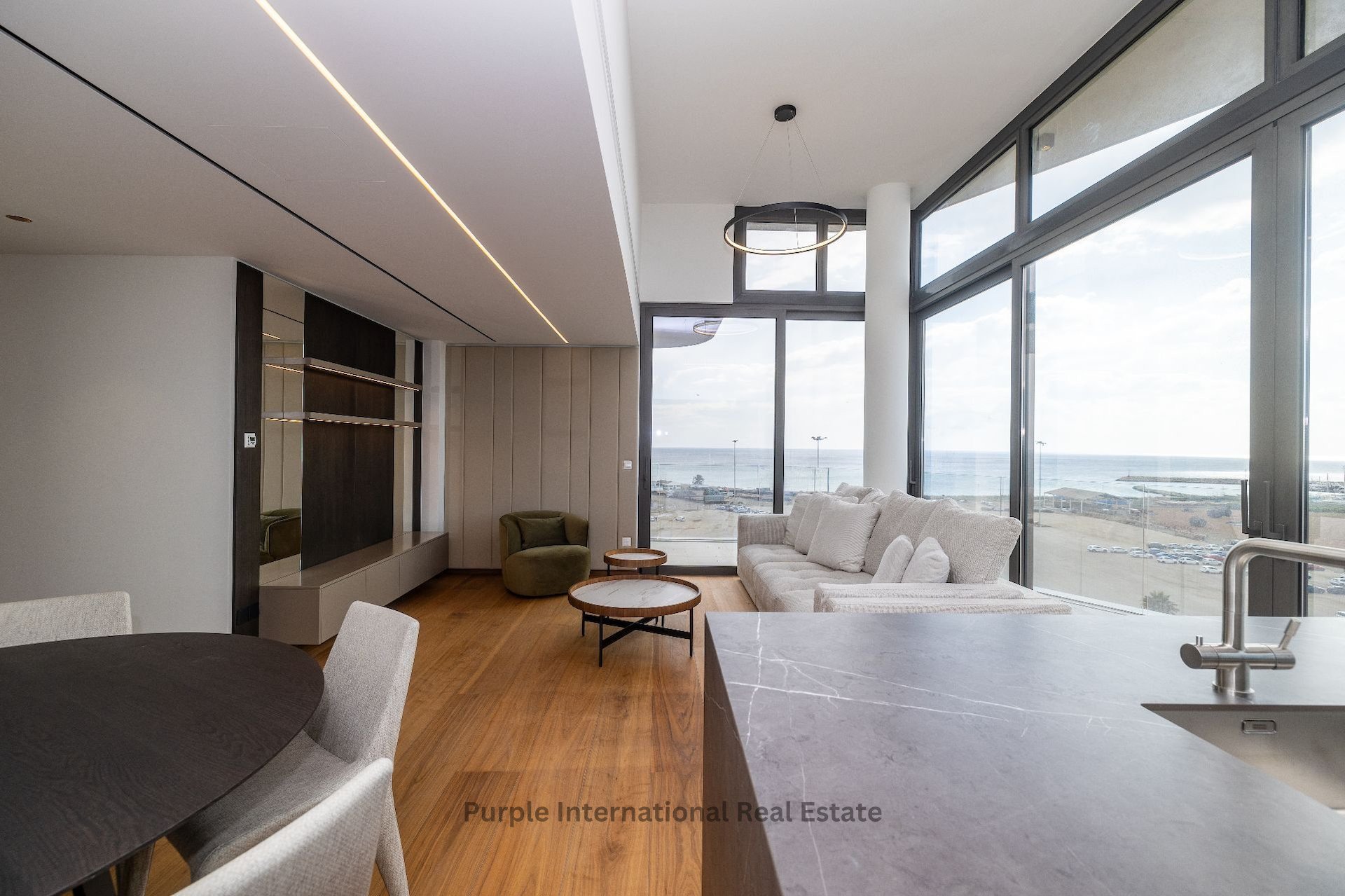 3 bedrooms Apartment in Larnaca, Larnaka, Cyprus No. 8439