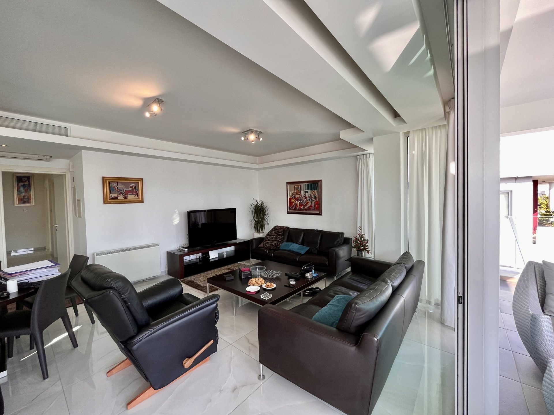 3 bedrooms Penthouse in Limassol, Cyprus No. 6909