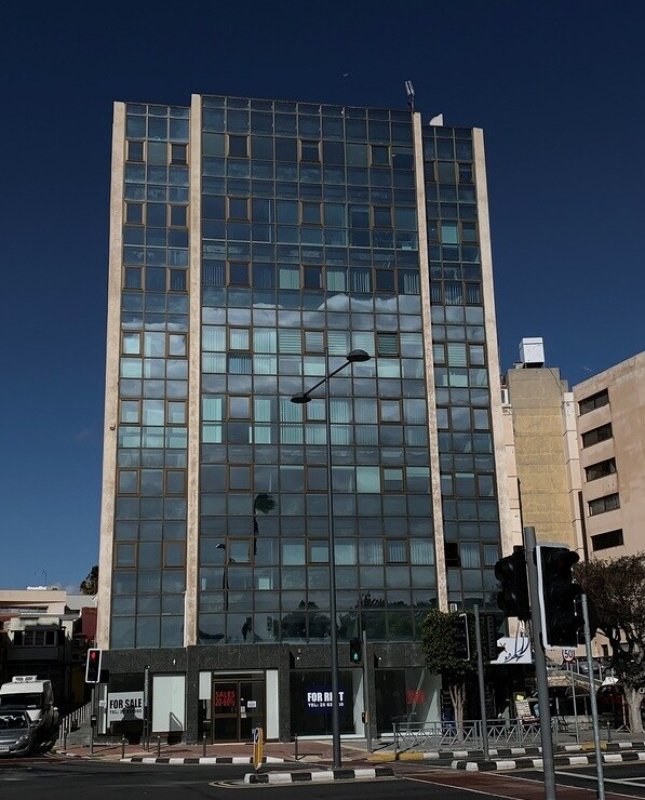 207m2 Commercial property in Nicosia, Cyprus No. 38942