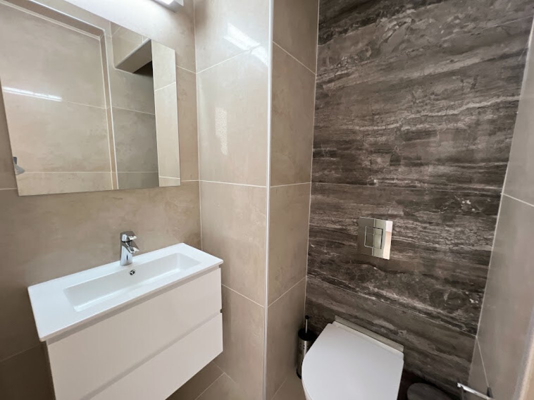 3 rooms Apartment in Larnaca, Larnaka, Cyprus No. 38948