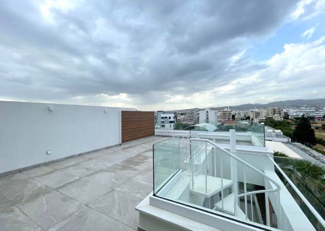 4 rooms Apartment in Nicosia, Cyprus No. 38944