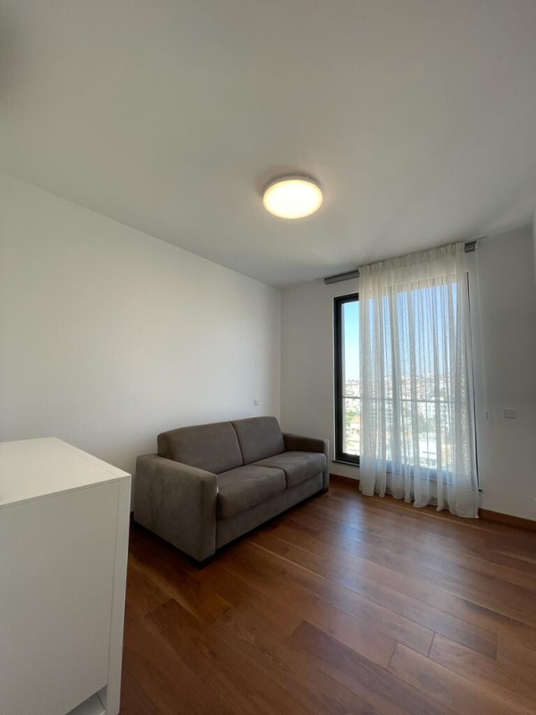 4 rooms Apartment in Limassol, Cyprus No. 38943
