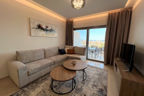 3 rooms Apartment in Larnaca, Larnaka, Cyprus No. 38947