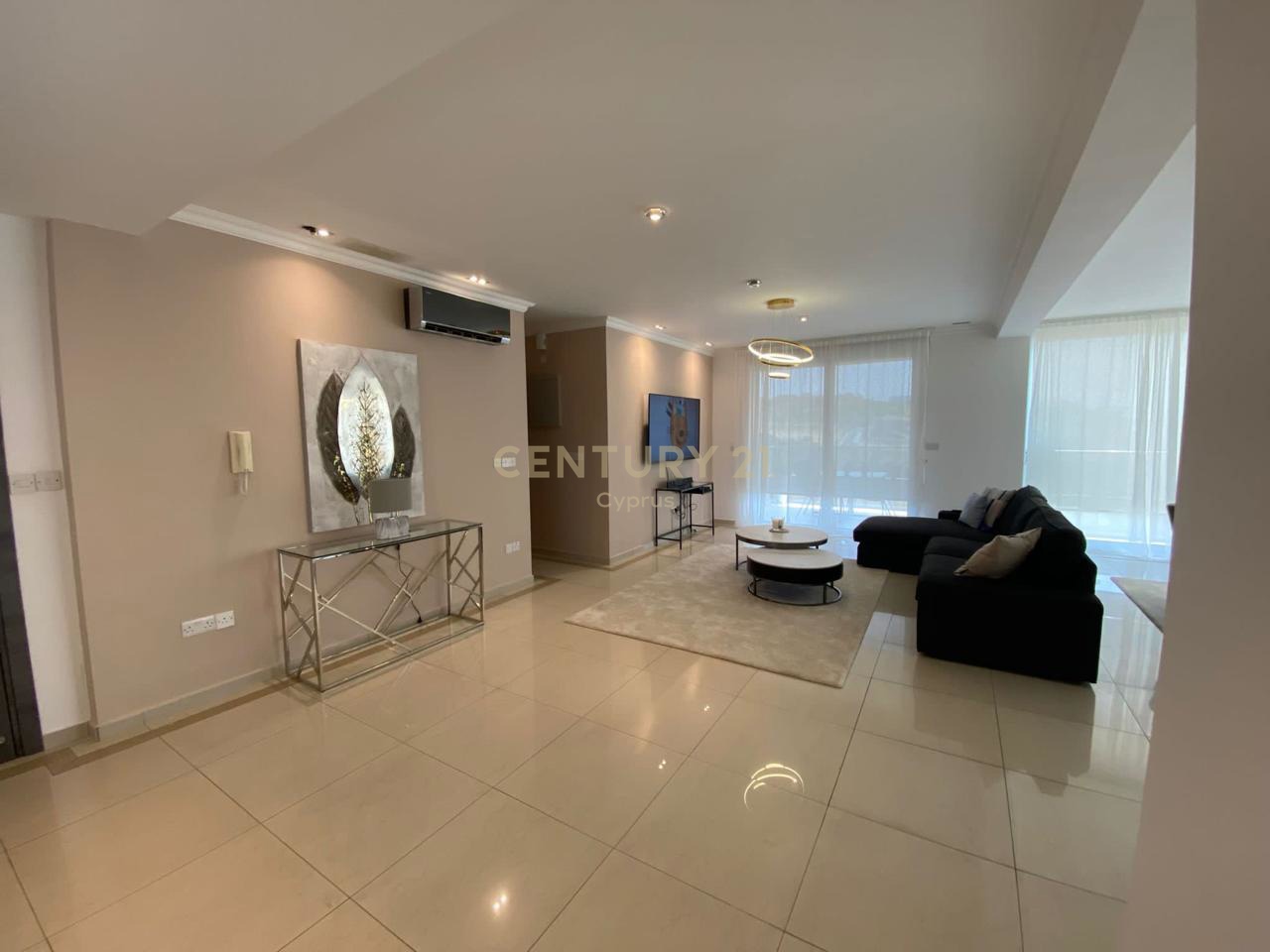 6 chambres Villa à Mesa Geitonia, Limassol, Chypre No. 56127