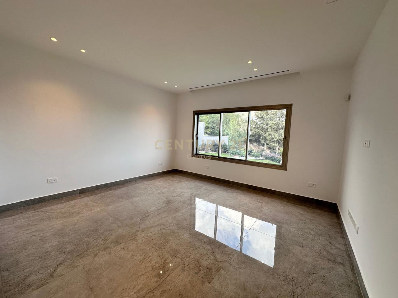 5 chambres Villa à Germasogeia, Limassol, Chypre No. 56128