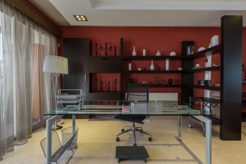 4 bedrooms Apartment in Limassol, Cyprus No. 38282