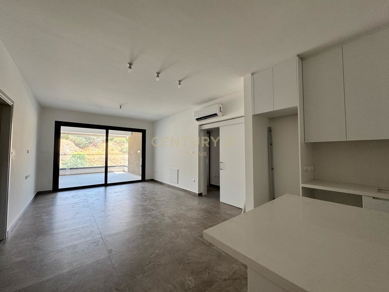 3 bedrooms Penthouse in Limassol, Cyprus No. 55426