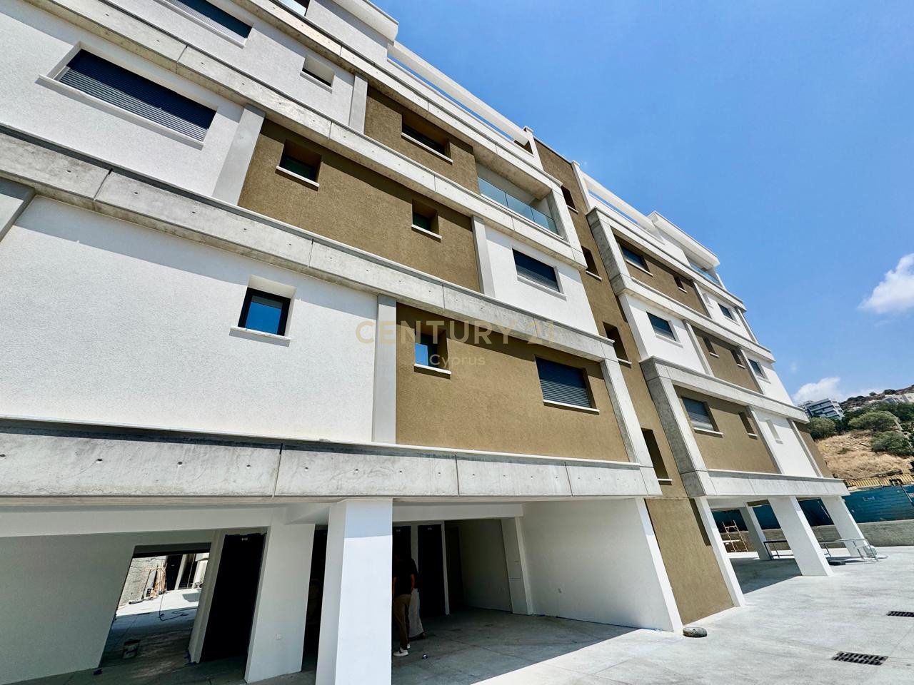 3 bedrooms Penthouse in Limassol, Cyprus No. 55426