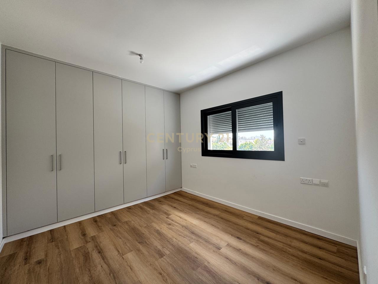 3 bedrooms Penthouse in Limassol, Cyprus No. 55426
