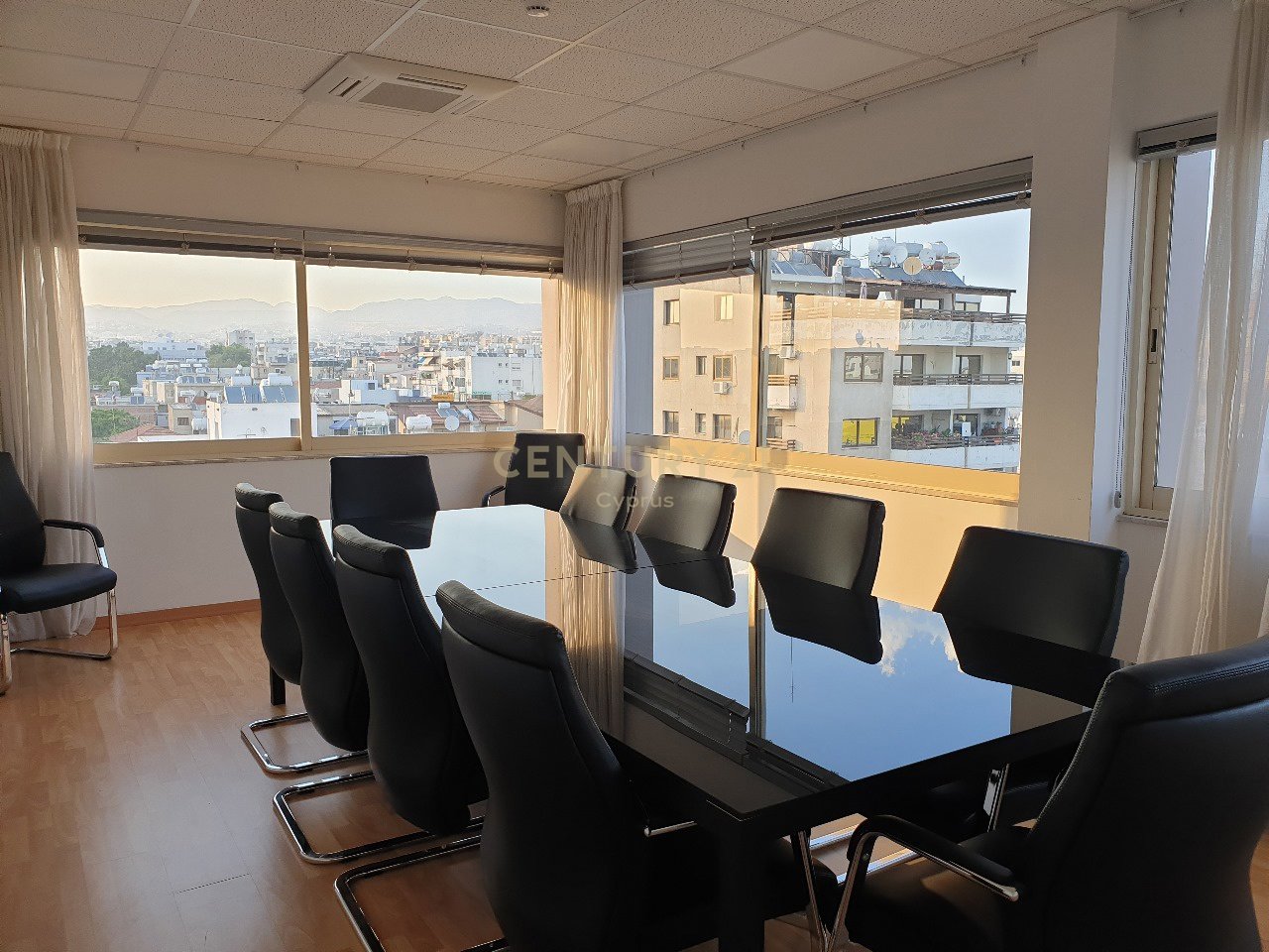 230m2 Oficina en Limassol, Chipre No. 54178
