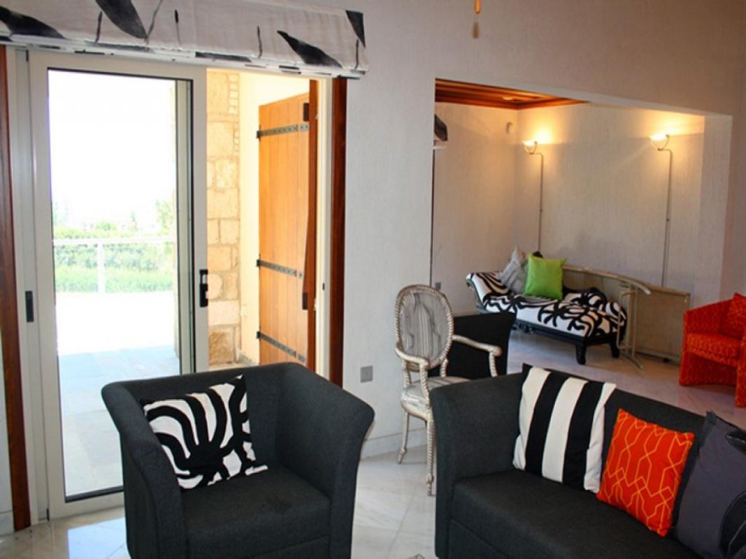 Studio Villa in Paphos, Cyprus No. 37988