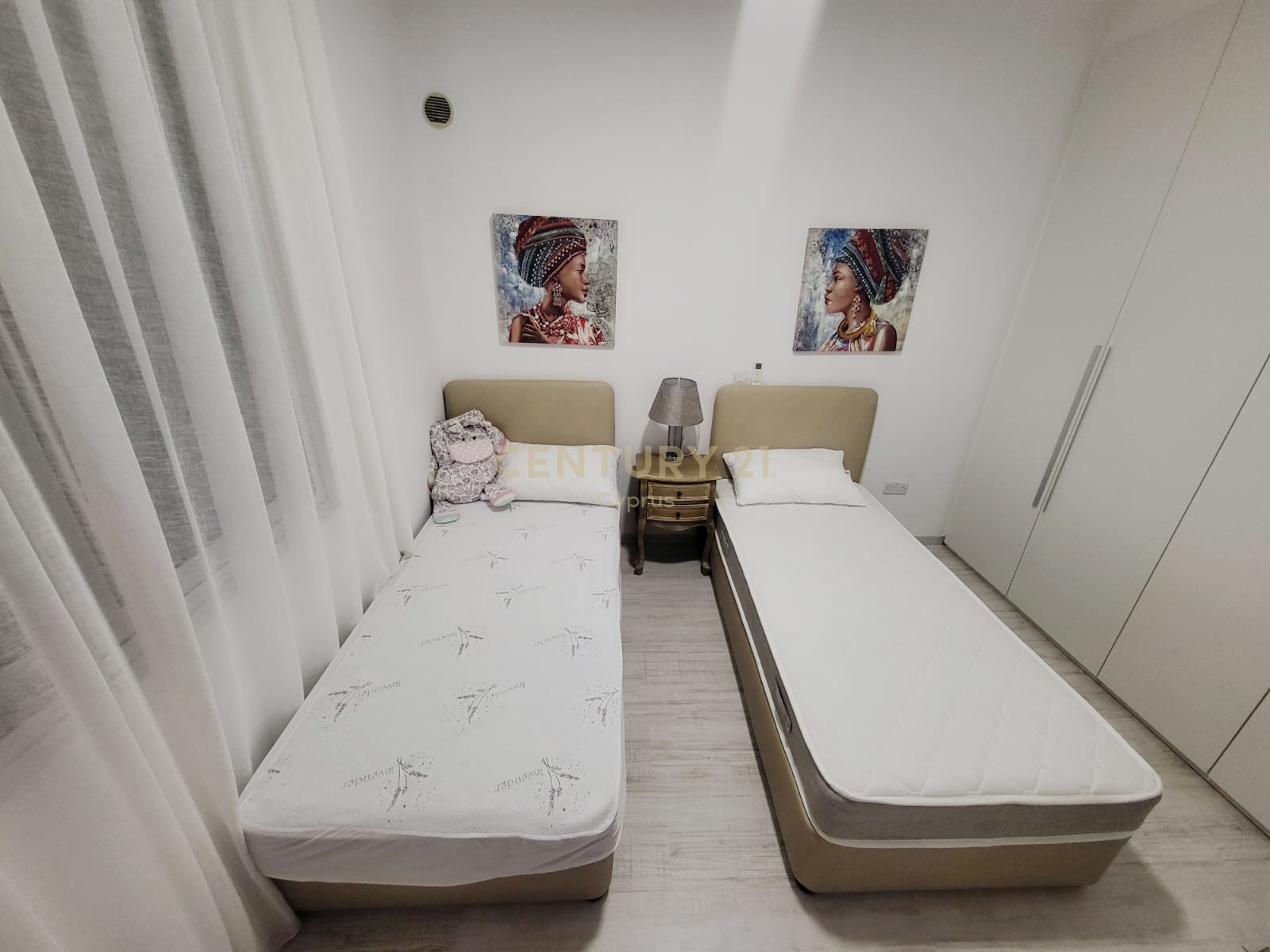 2 bedrooms Apartment in Larnaca, Larnaka, Cyprus No. 57196