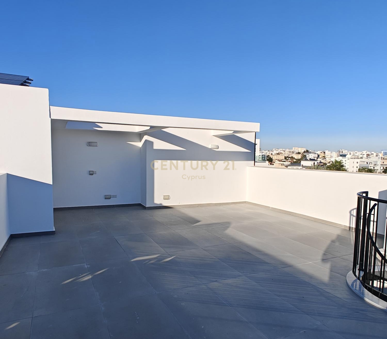 2 dormitorios Ático en Larnaca, Larnaka, Chipre No. 57200