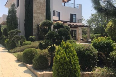 4 bedrooms Villa in Paphos, Cyprus No. 38329