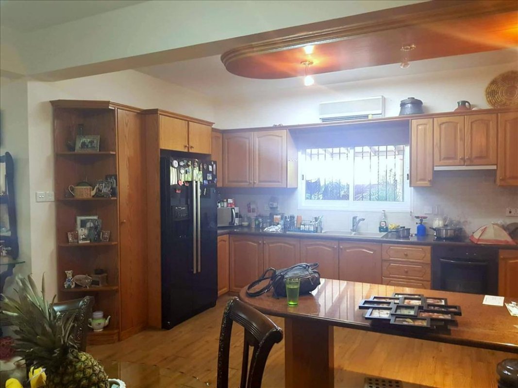 320m2 Villa in Limassol, Cyprus No. 38330