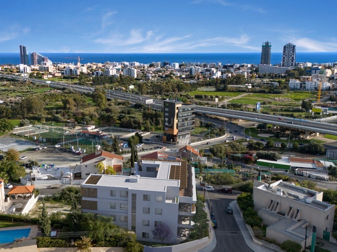 3 chambres Appartement à Germasogeia, Limassol, Chypre No. 56170