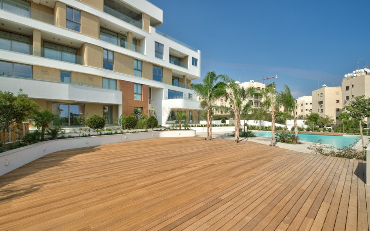 2 bedrooms Apartment in Agios Tychonas, Limassol, Cyprus No. 27624