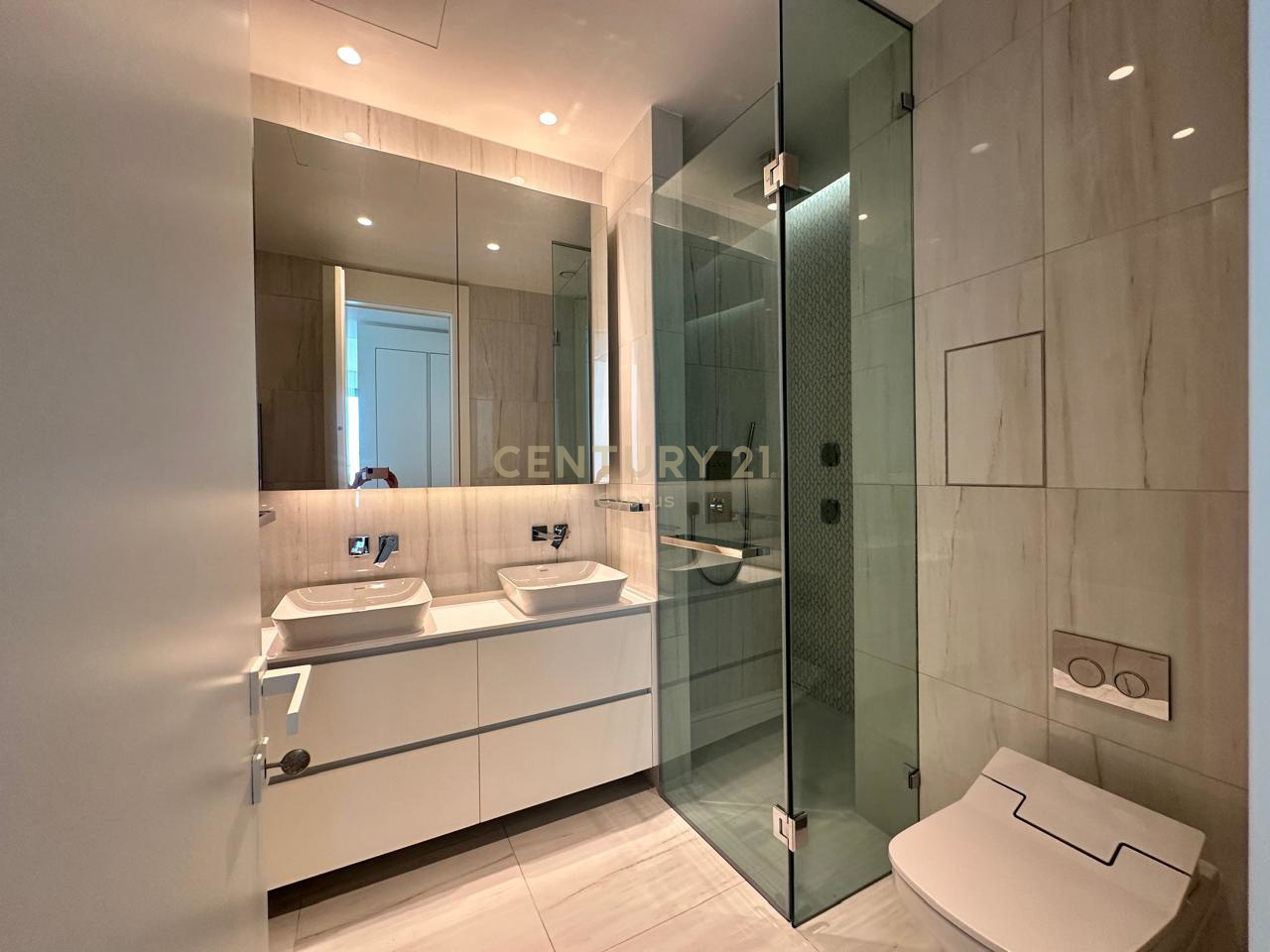 2 chambres Appartement à Germasogeia, Limassol, Chypre No. 35693
