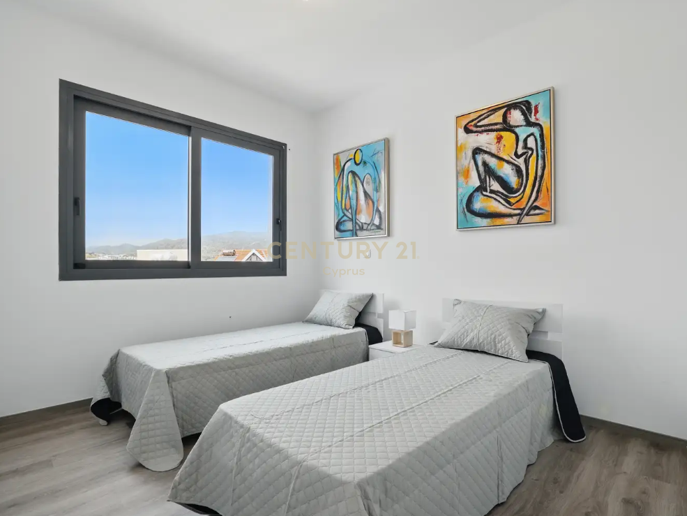 3 bedrooms Penthouse in Parekklisia, Limassol, Cyprus No. 55923