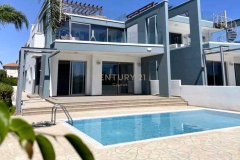 3 bedrooms Apartment in Pervolia, Larnaka, Cyprus No. 54189