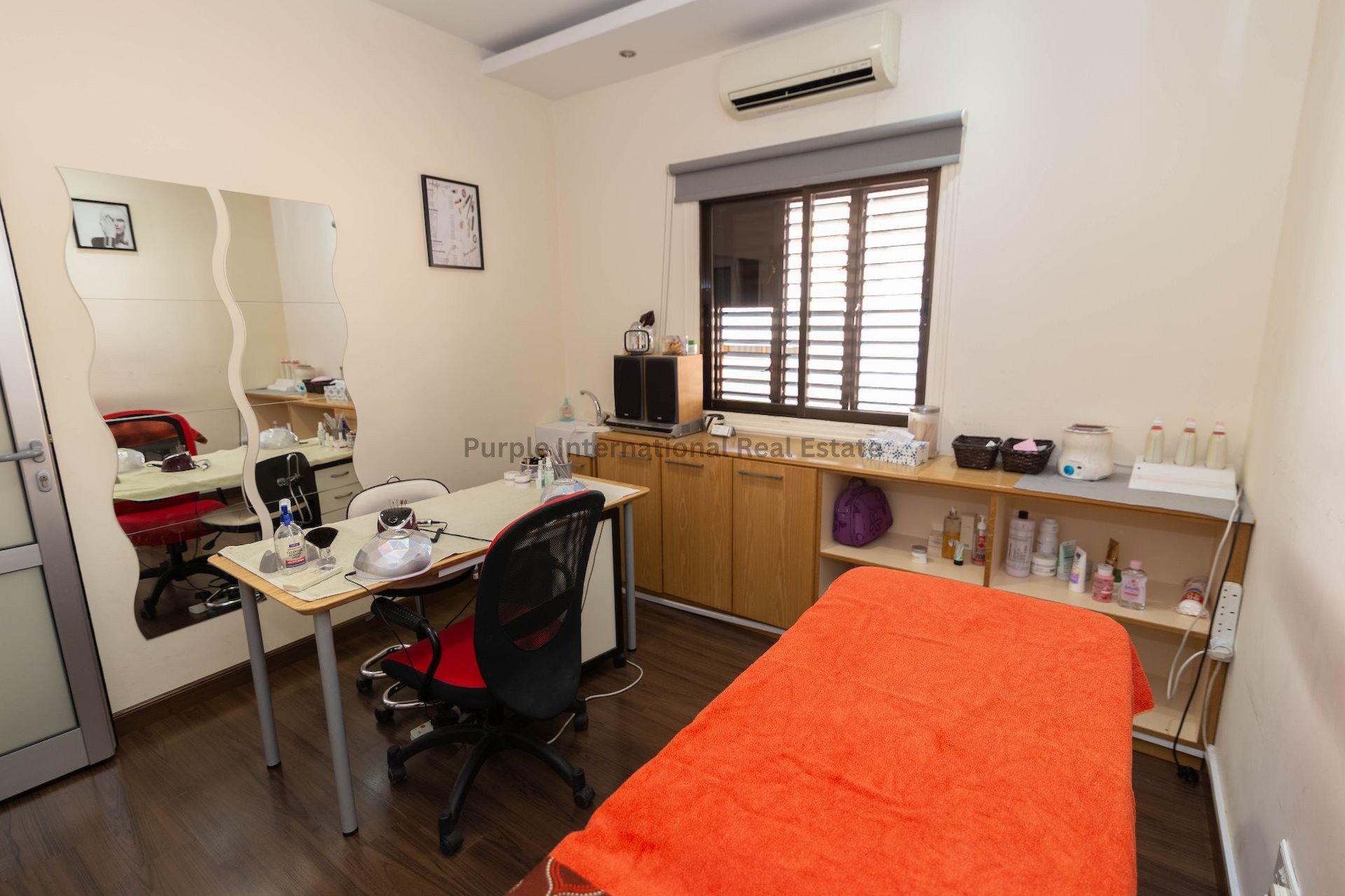 3 bedrooms Apartment in Larnaca, Larnaka, Cyprus No. 37509