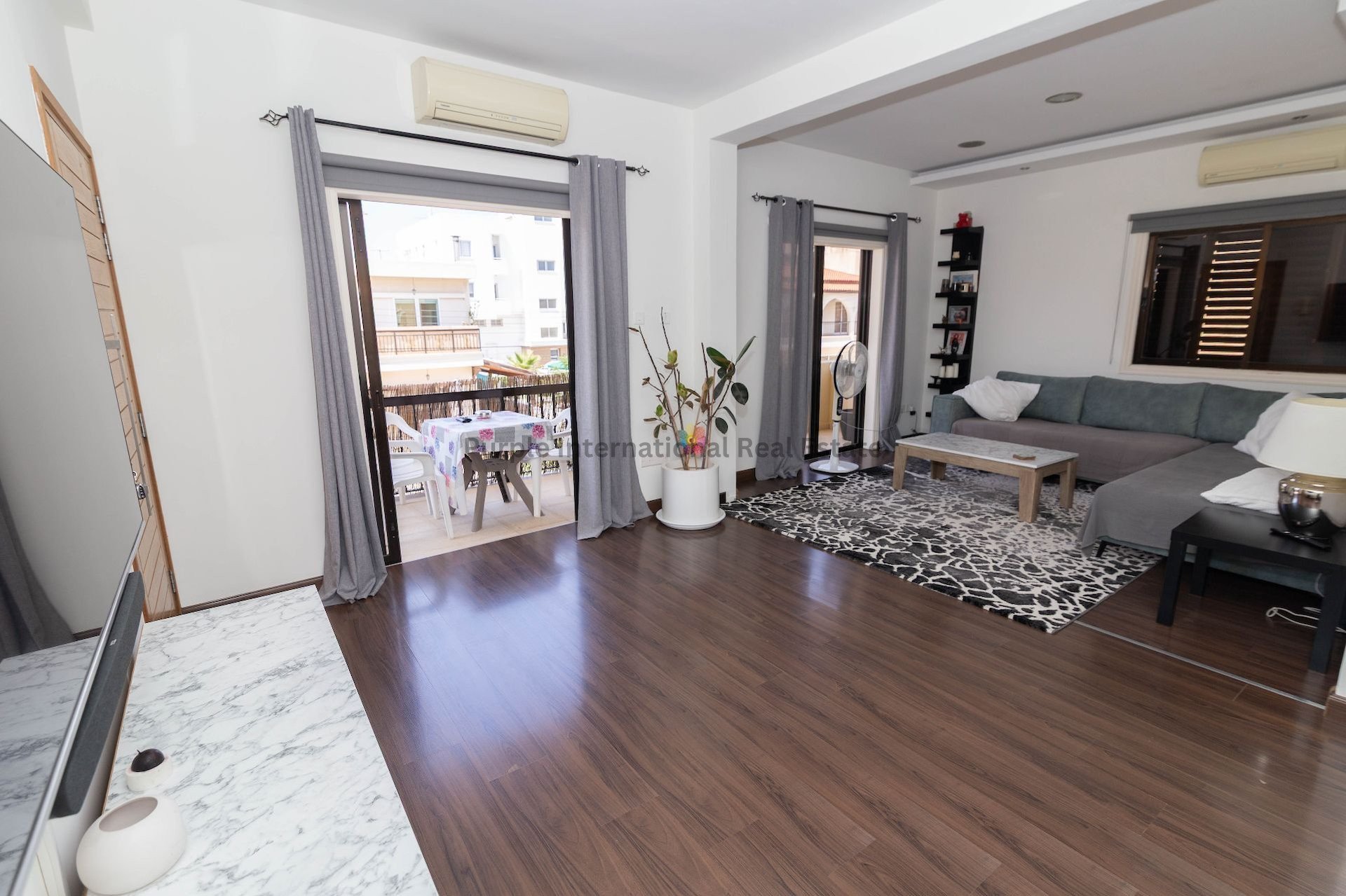 3 bedrooms Apartment in Larnaca, Larnaka, Cyprus No. 37509
