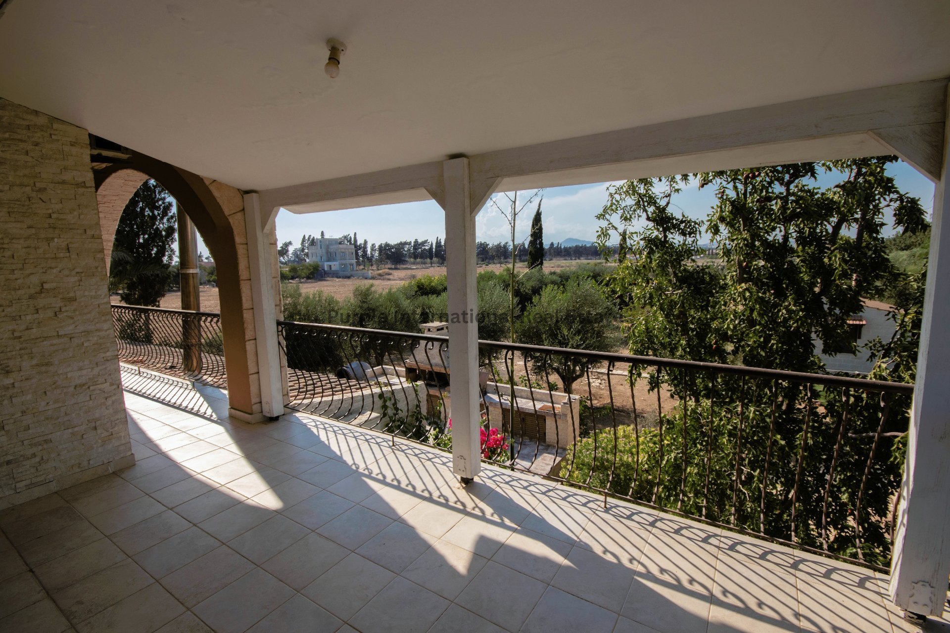 5 bedrooms Villa in Pervolia, Larnaka, Cyprus No. 7762
