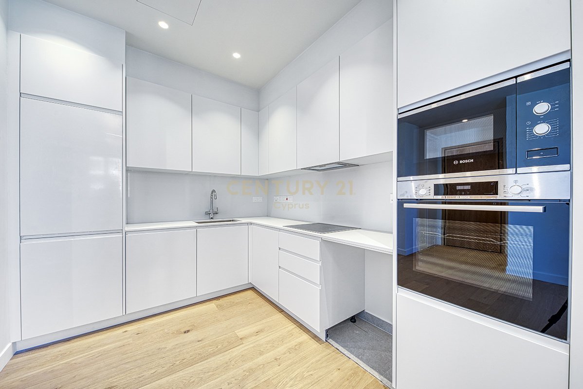 3 dormitorios Apartamento en Germasogeia, Limassol, Chipre No. 53920
