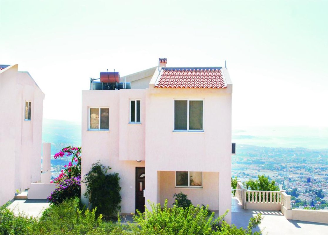 2 bedrooms Villa in Paphos, Cyprus No. 38225