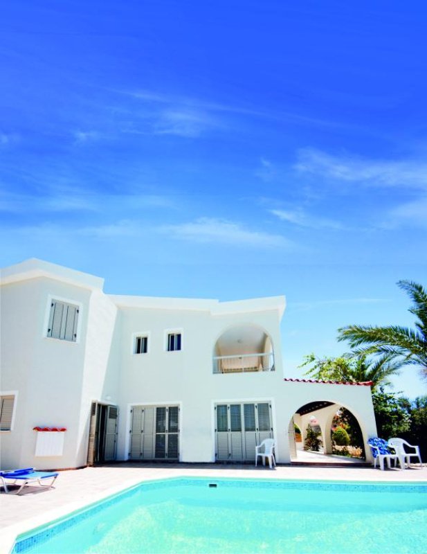 4 chambres Villa à Paphos, Chypre No. 38223