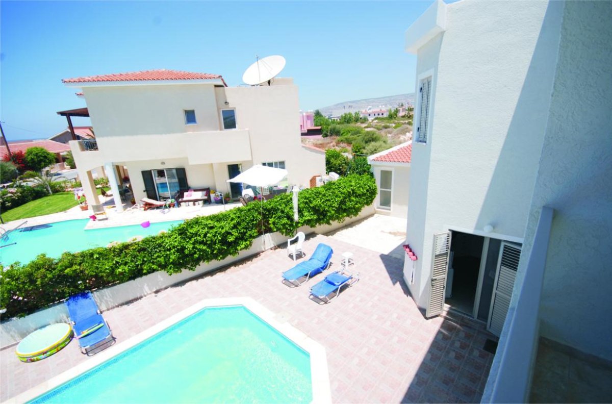 4 chambres Villa à Paphos, Chypre No. 38223
