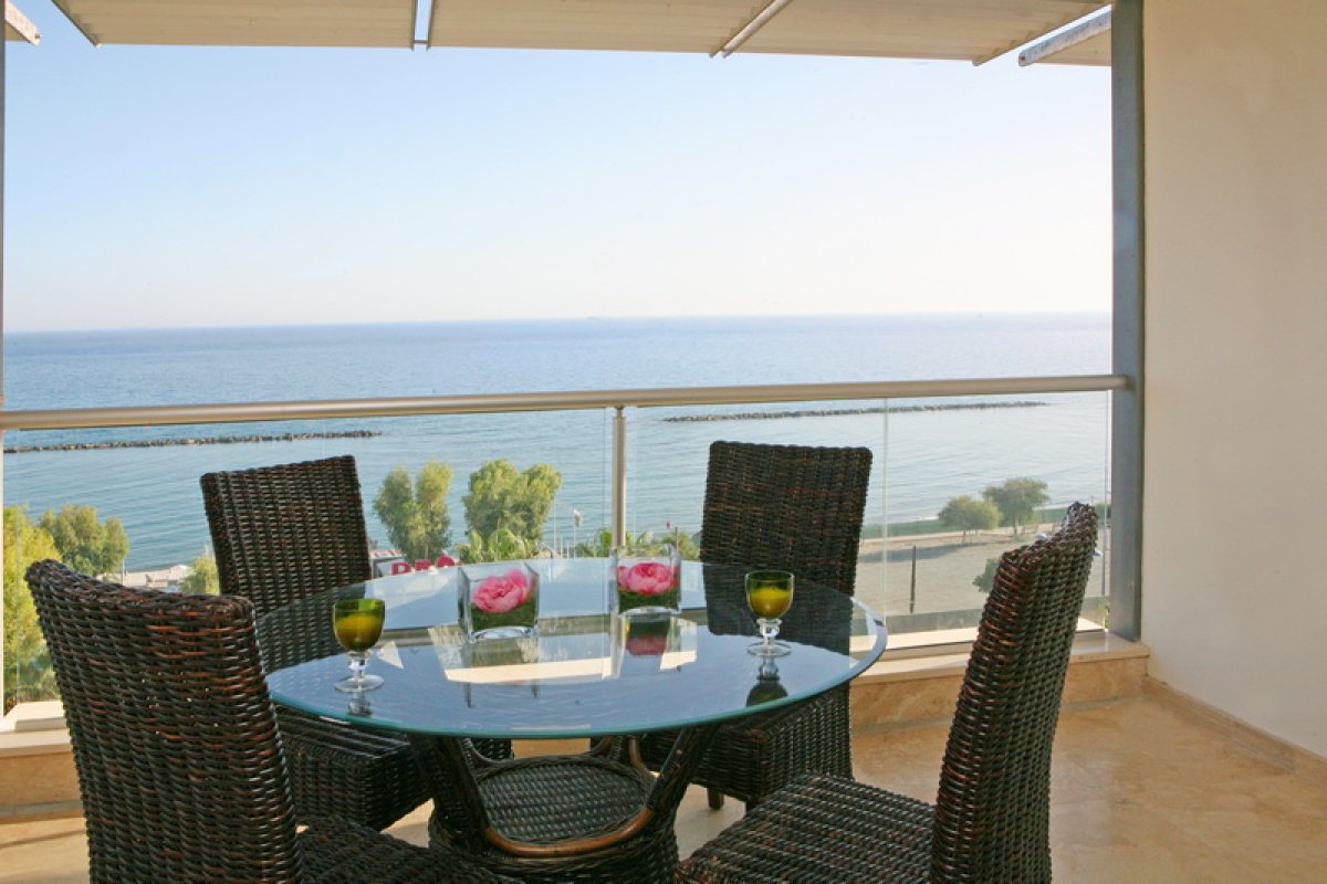 Studio Apartment in Limassol, Cyprus No. 38188