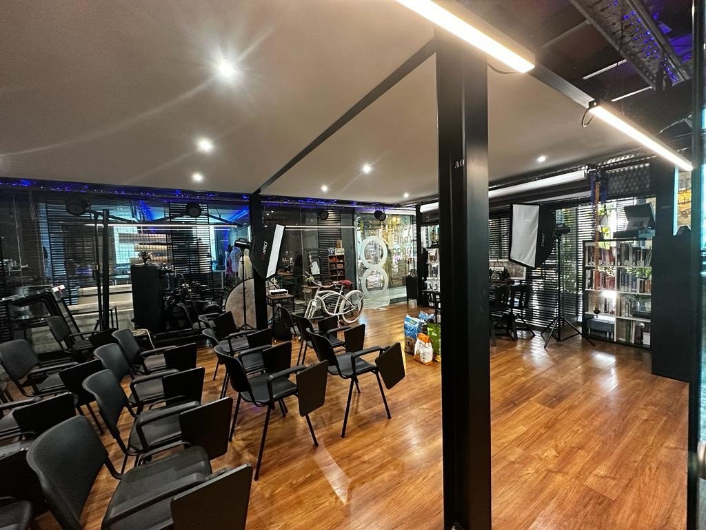 352m2 Oficina en Limassol, Chipre No. 53905