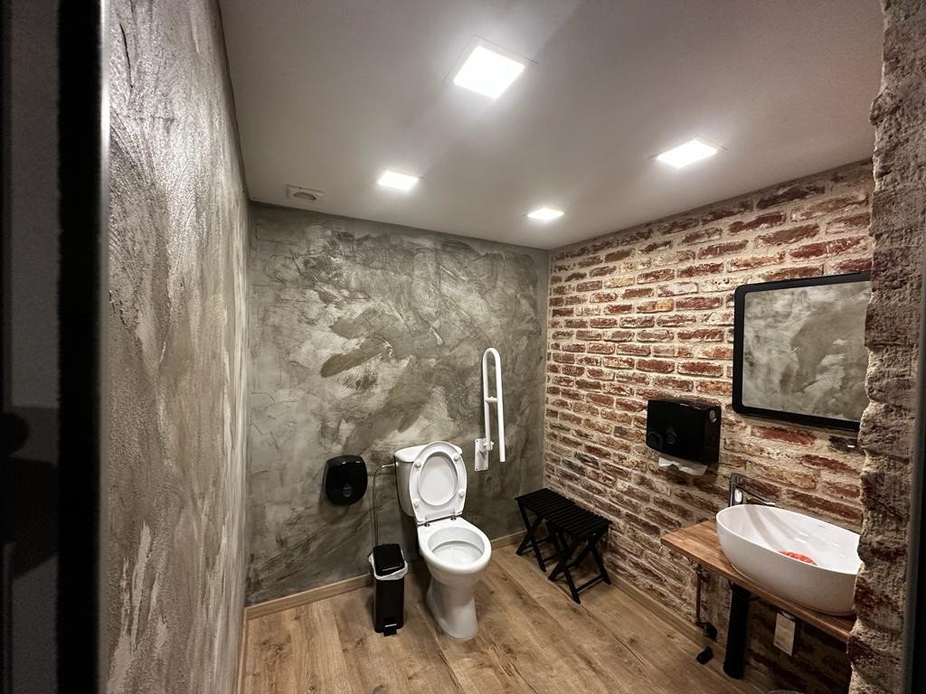 352m2 Oficina en Limassol, Chipre No. 53905