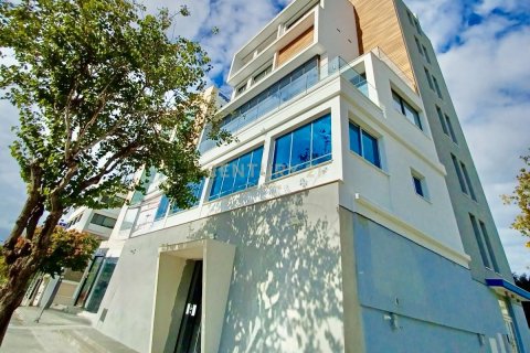 240m2 Oficina en Limassol, Chipre No. 53528
