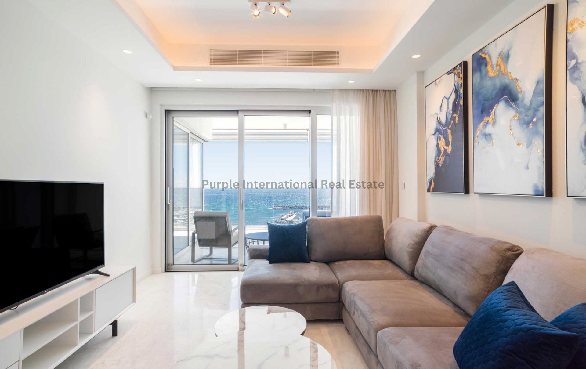 4 bedrooms Apartment in Pyrgos, Limassol, Cyprus No. 36617
