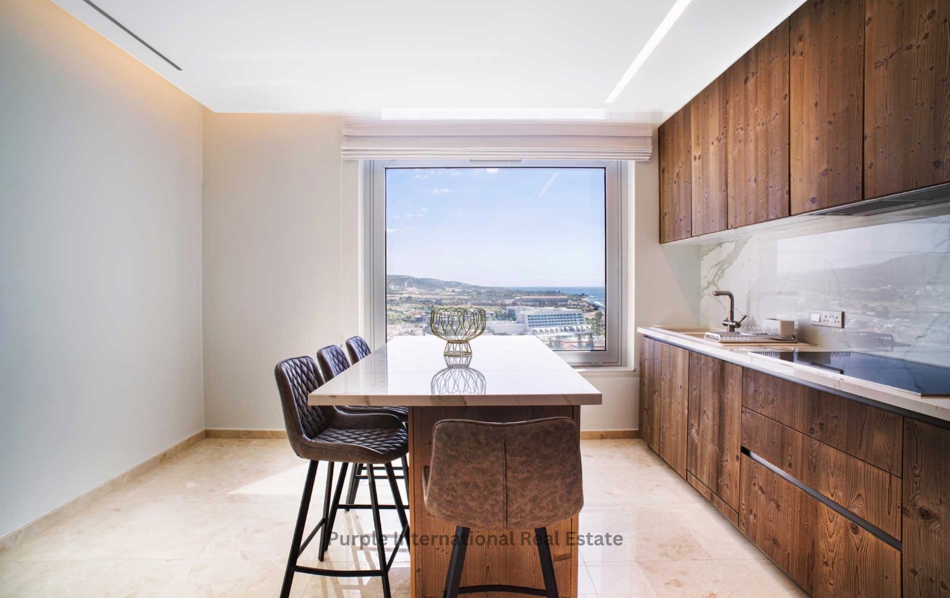4 bedrooms Apartment in Pyrgos, Limassol, Cyprus No. 36616