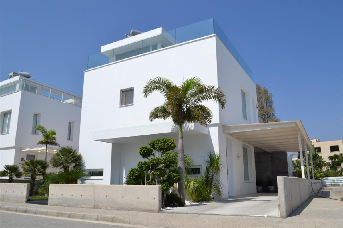 Studio Villa in Larnaca, Larnaka, Cyprus No. 38205