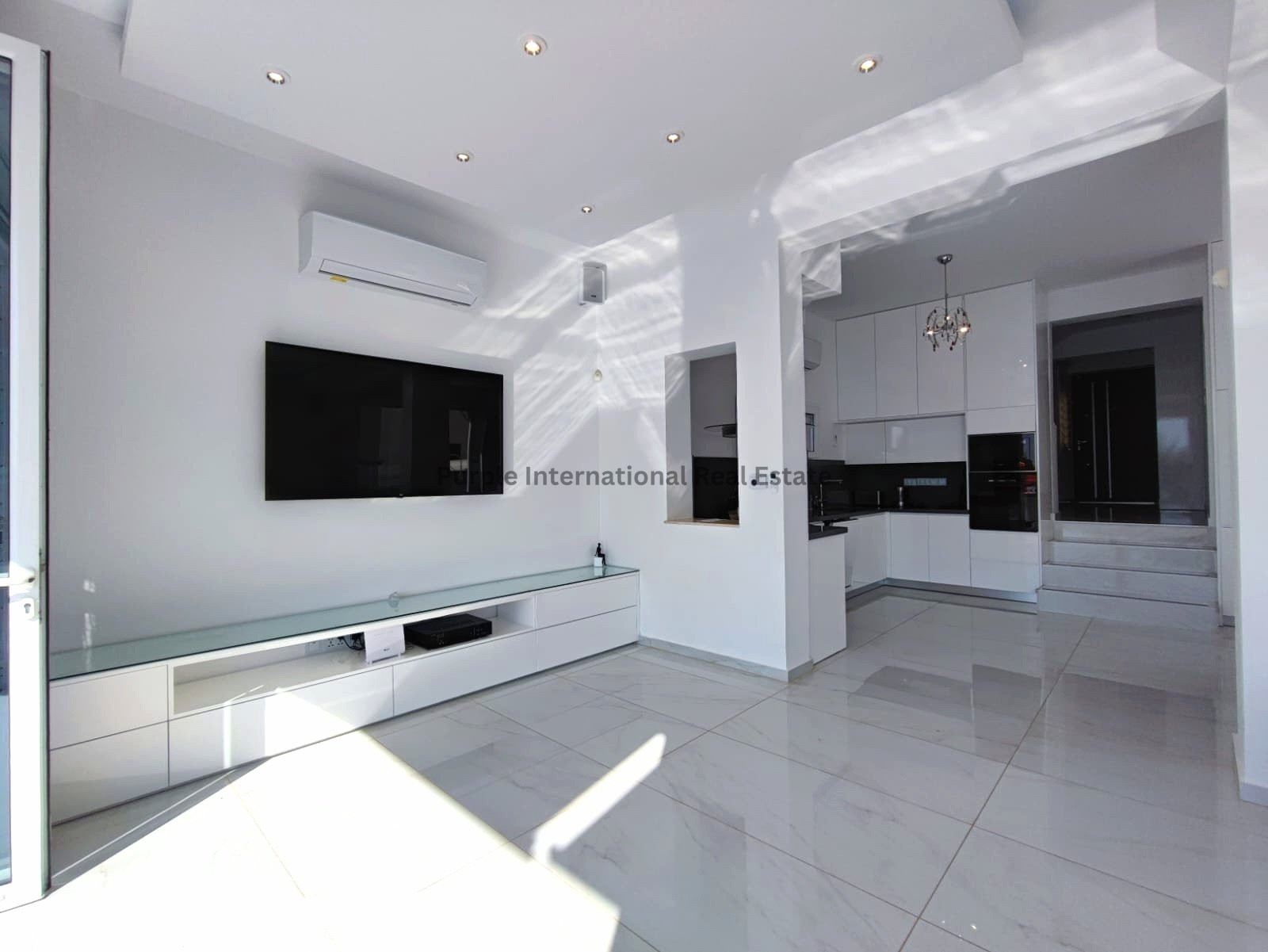 5 bedrooms Villa in Coral Bay, Pegeia, Paphos, Cyprus No. 7891