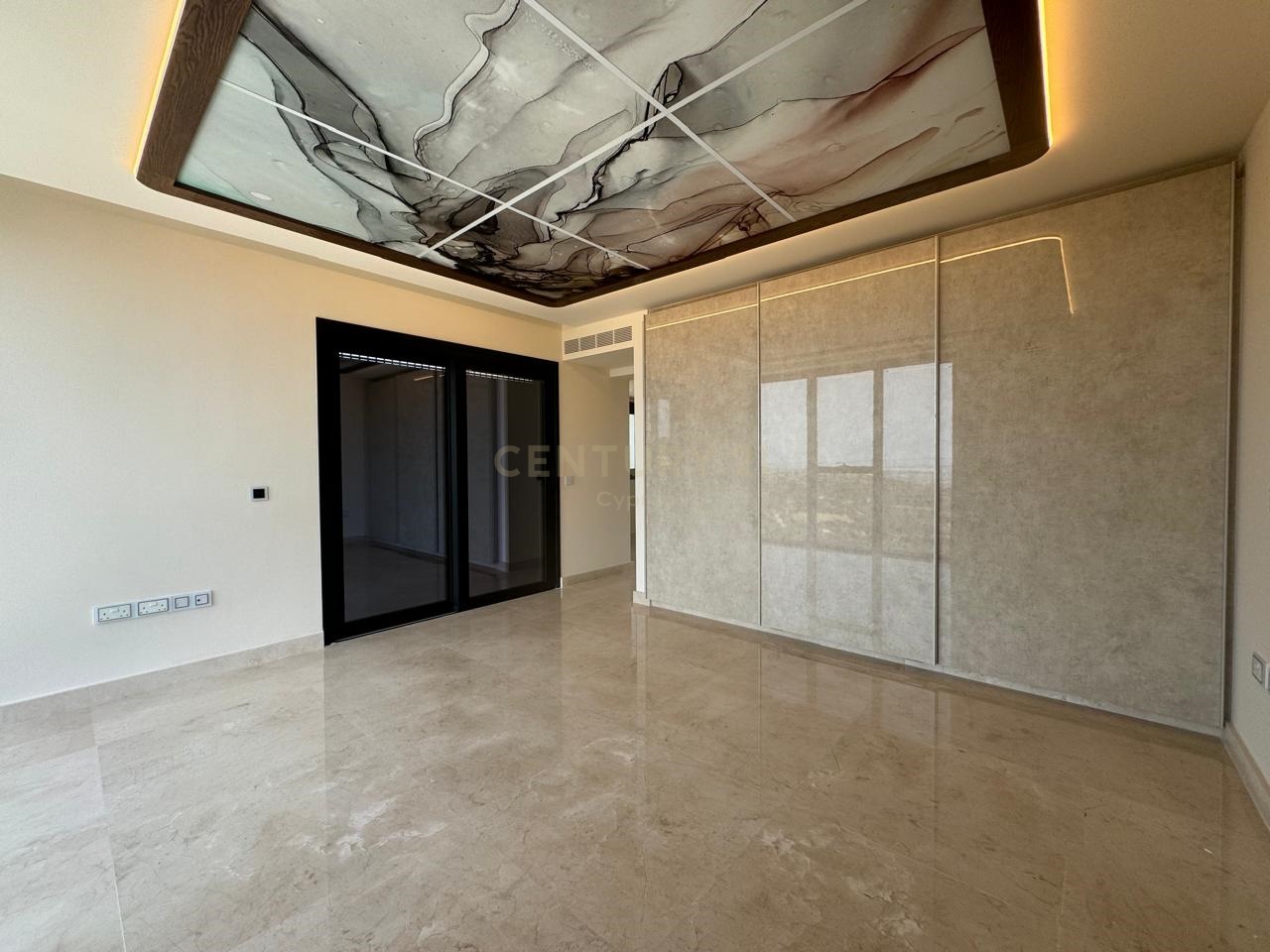 5 bedrooms Villa in Mesa Geitonia, Limassol, Cyprus No. 55784